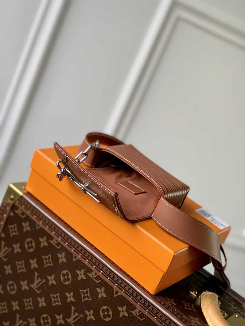 Louis Vuitton M23837 Micro Steamer Bag Epi XL Leather Brown