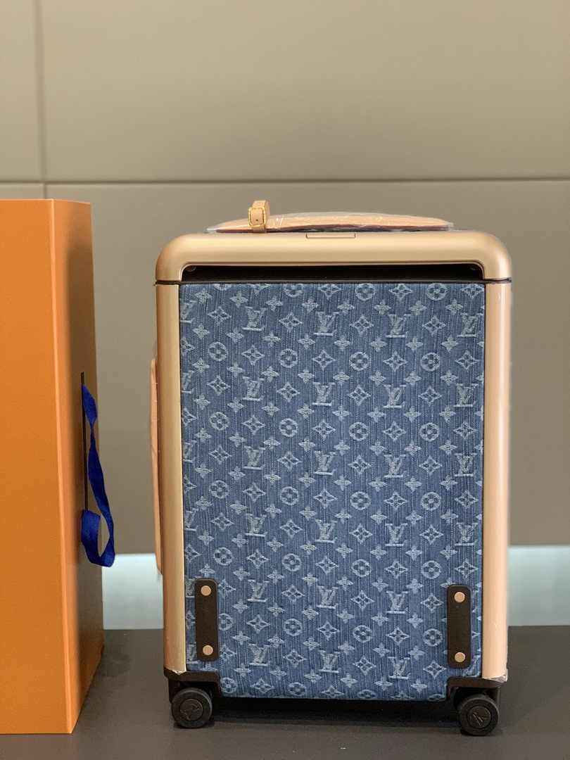 Louis Vuitton M24314 HORIZON 55 Bleu Denim Monogram Canvas
