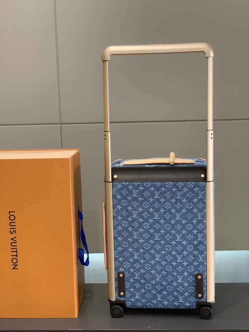 Louis Vuitton M24314 HORIZON 55 Bleu Denim Monogram Canvas