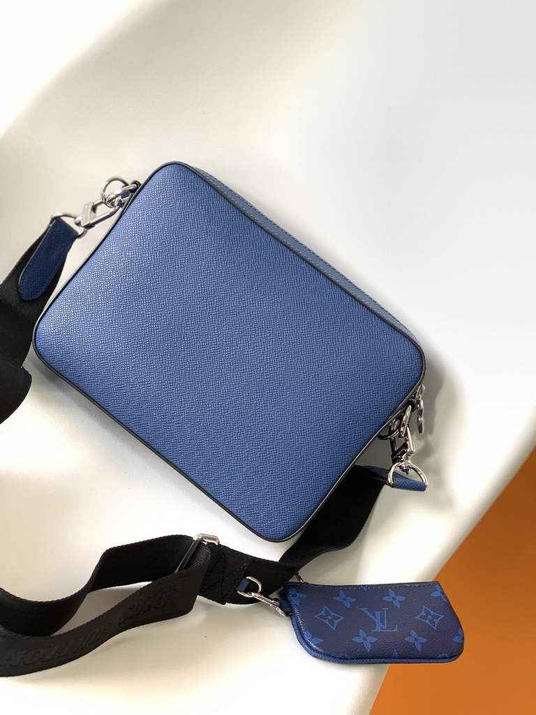 Louis Vuitton M30848 Trio Messenger Monogram Canvas