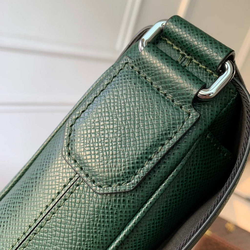 Louis Vuitton M30861 District PM Taiga Leather Bag Green