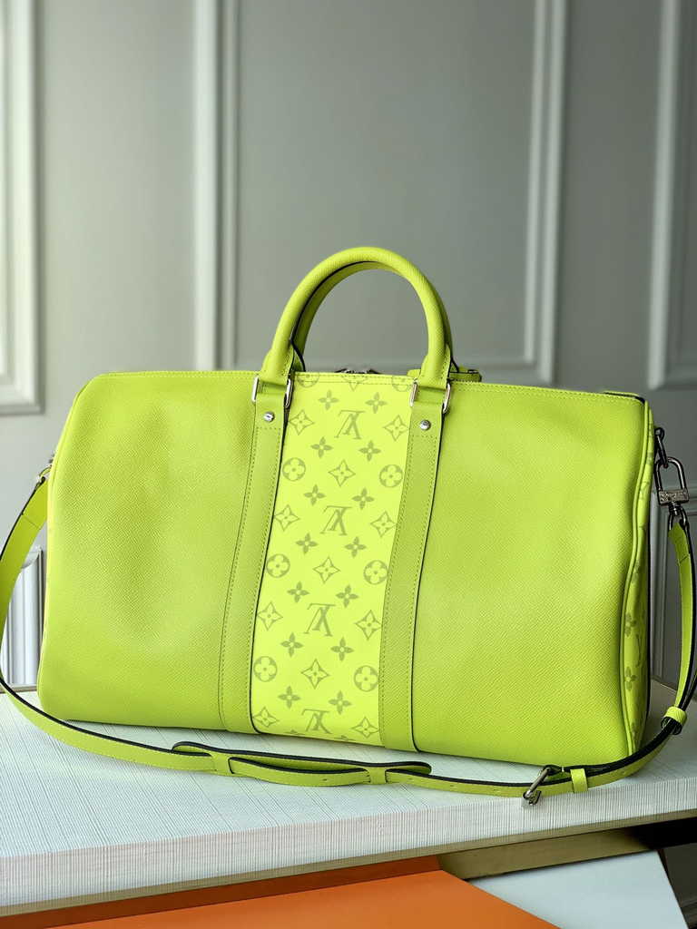 Louis Vuitton M30941 Keepall 50 Bandoulière Taigarama Travel bag