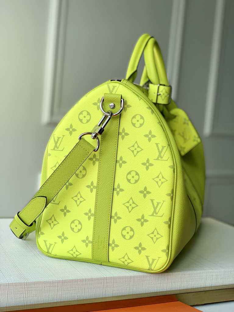 Louis Vuitton M30941 Keepall 50 Bandoulière Taigarama Travel bag