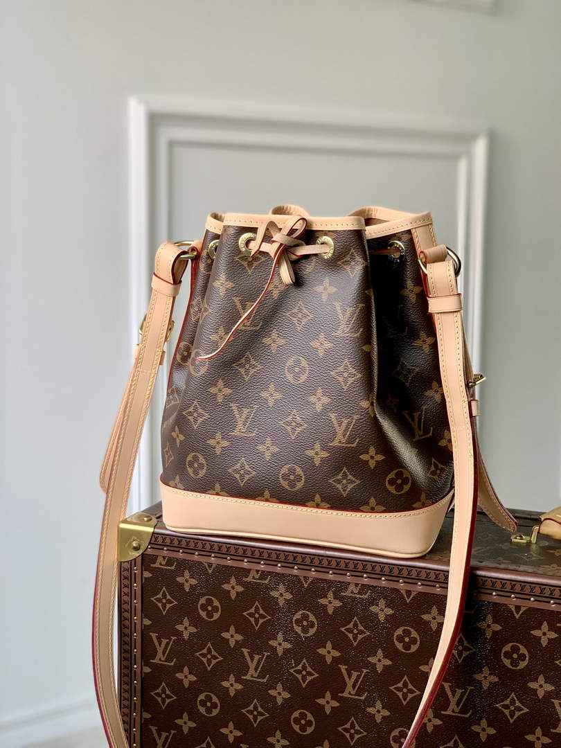 Louis Vuitton M40817 Noé BB Monogram Canvas