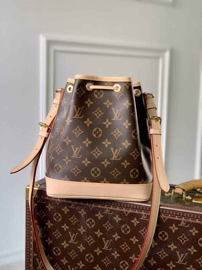Louis Vuitton M40817 Noé BB Monogram Canvas