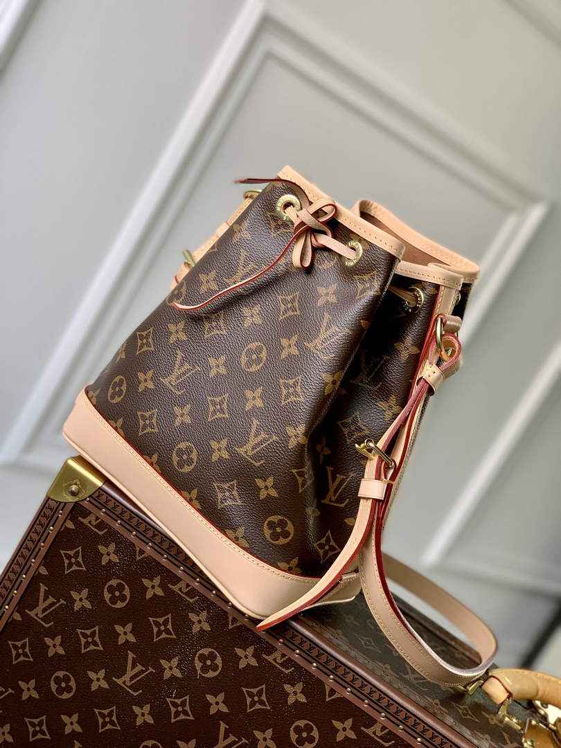 Louis Vuitton M40817 Noé BB Monogram Canvas