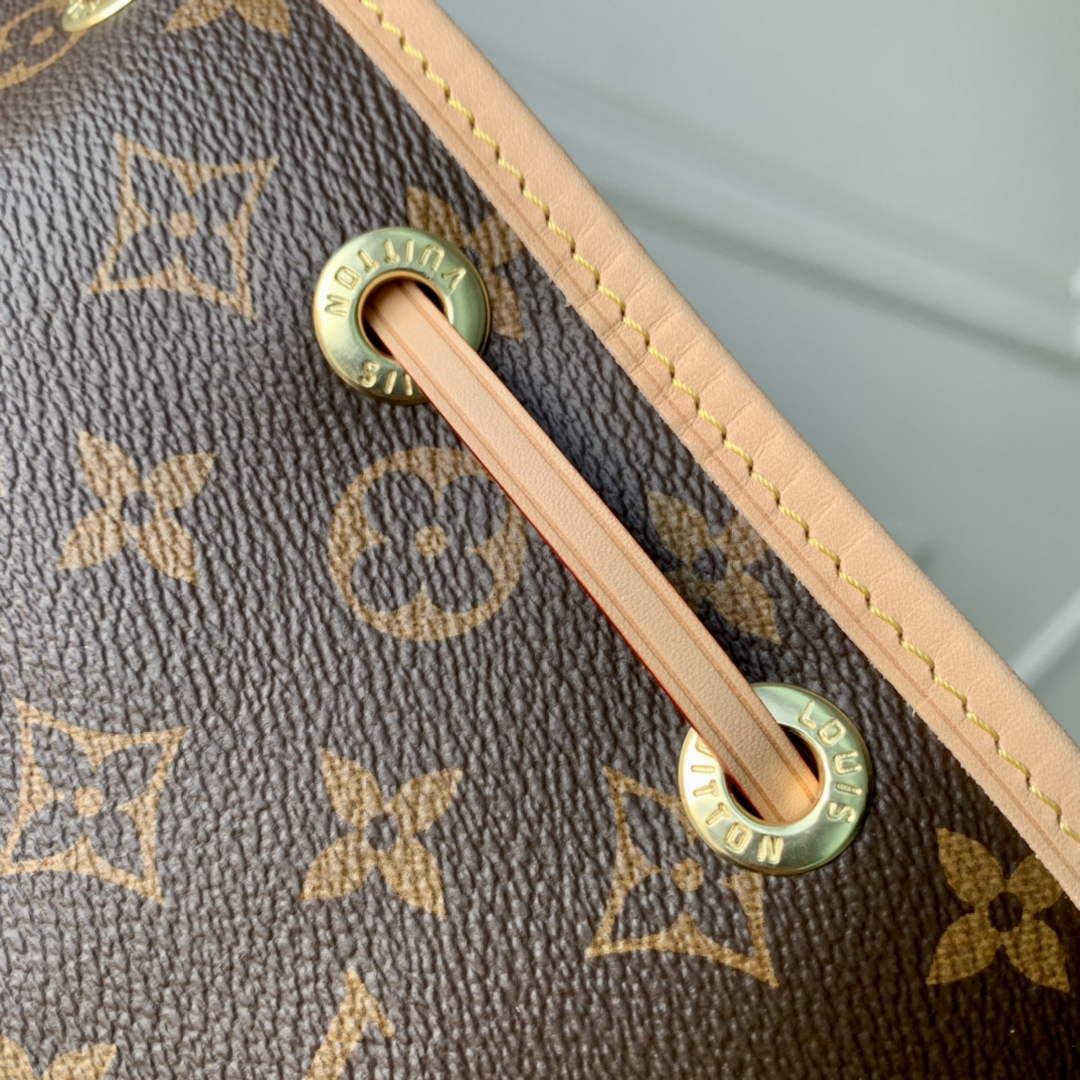 Louis Vuitton M40818 Petit Noé Monogram Canvas - 27 x 27 x 21 cm / Monogram Canvas - View 5