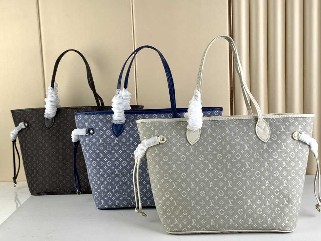 Louis Vuitton M40995 Neverfull MM Tote Bag Denim textile jacquard Beige