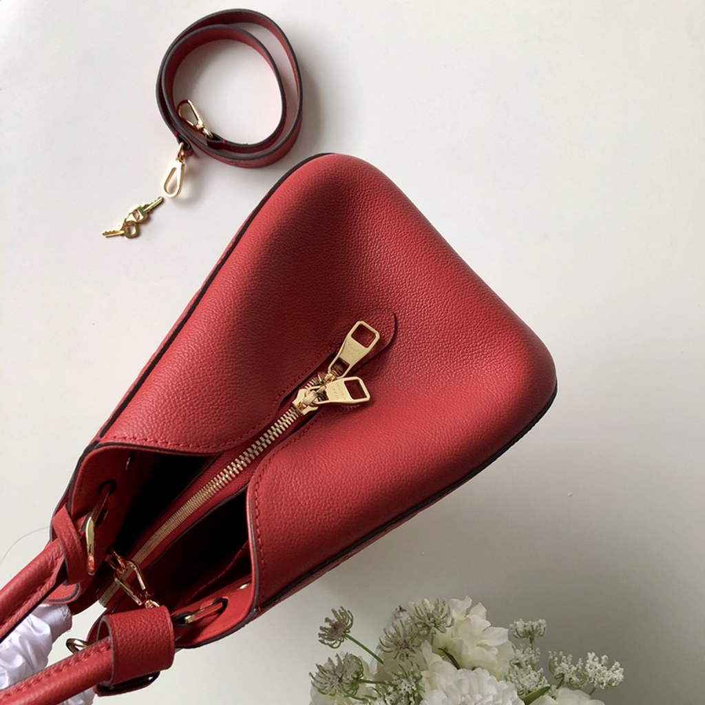 Louis Vuitton M41048 Montaigne MM Monogram Empreinte Leather Red