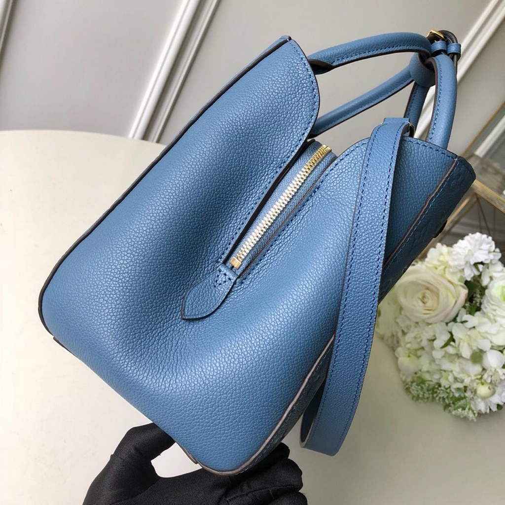 Louis Vuitton M41048 Montaigne MM Monogram Empreinte Leather Blue
