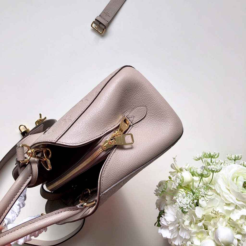 Louis Vuitton M41053 Montaigne BB Monogram Empreinte Leather khaki