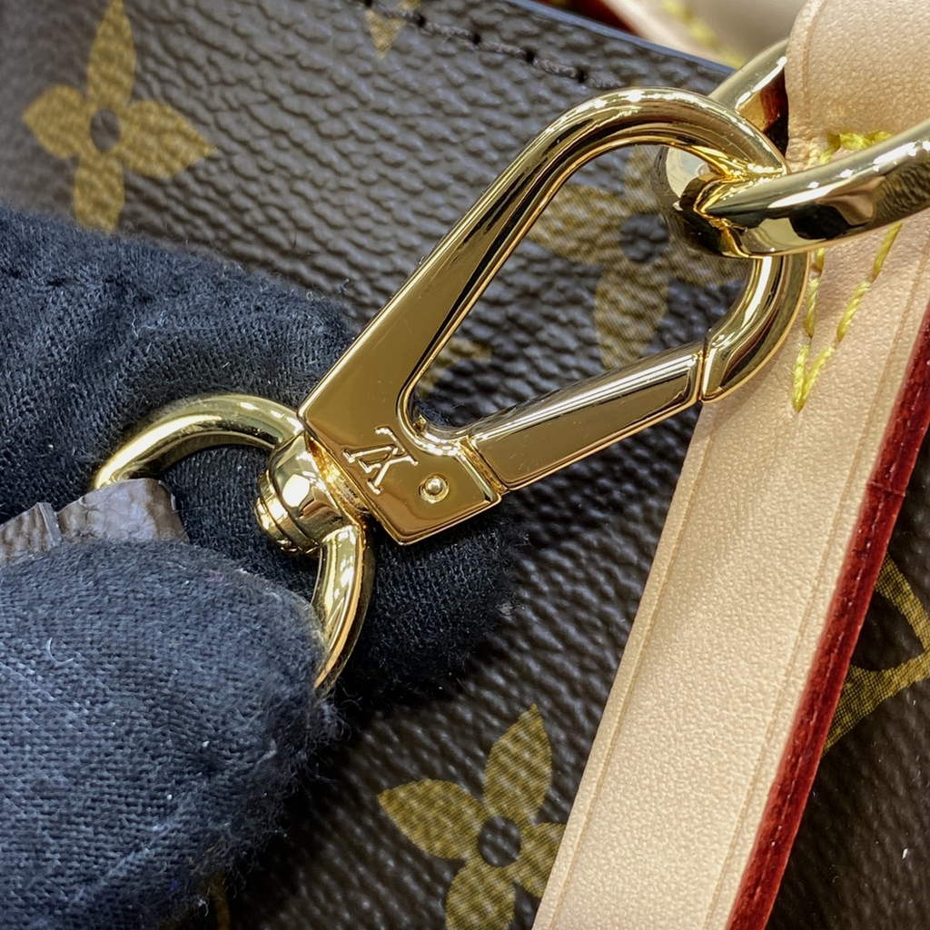 Louis Vuitton M41067 Montaigne GM Bag Monogram - Default Title - View 6