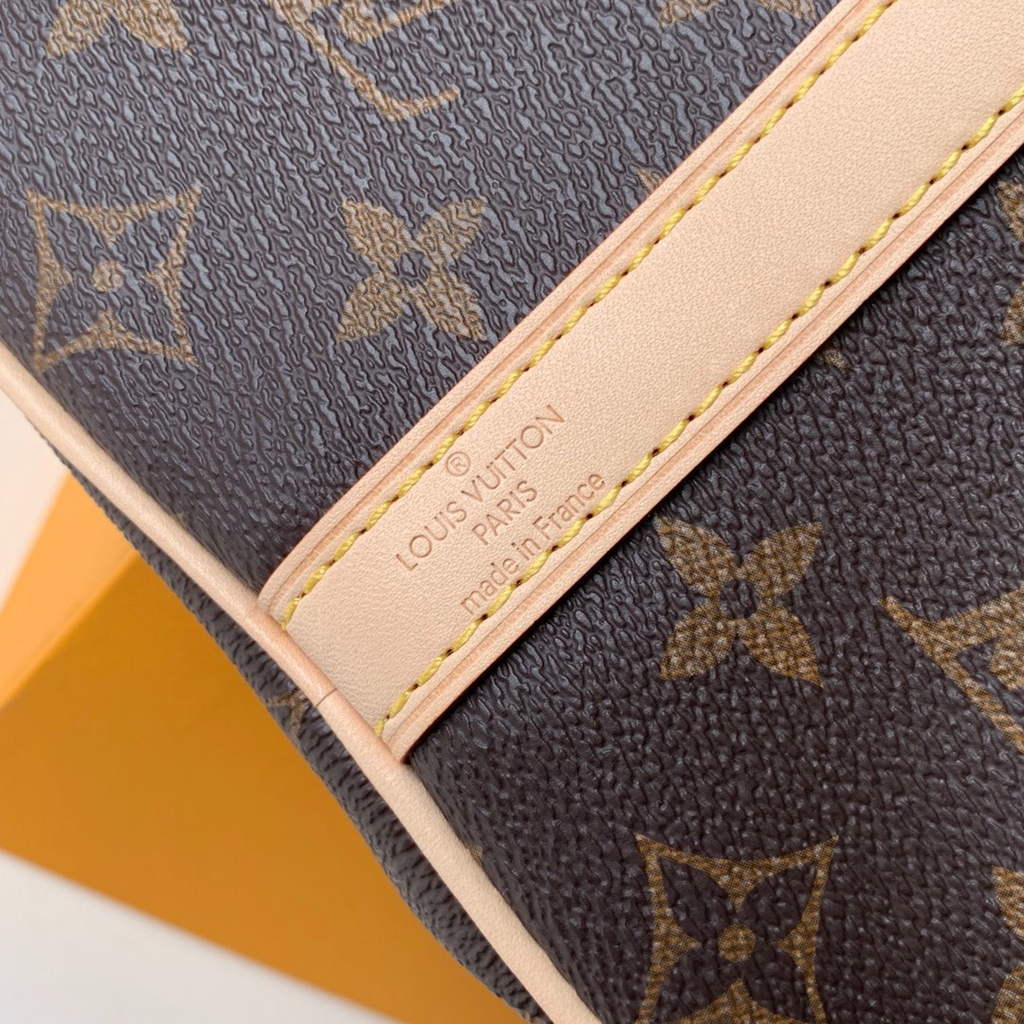 Louis Vuitton M41112 Speedy Bandouliere 30 Monogram Canvas