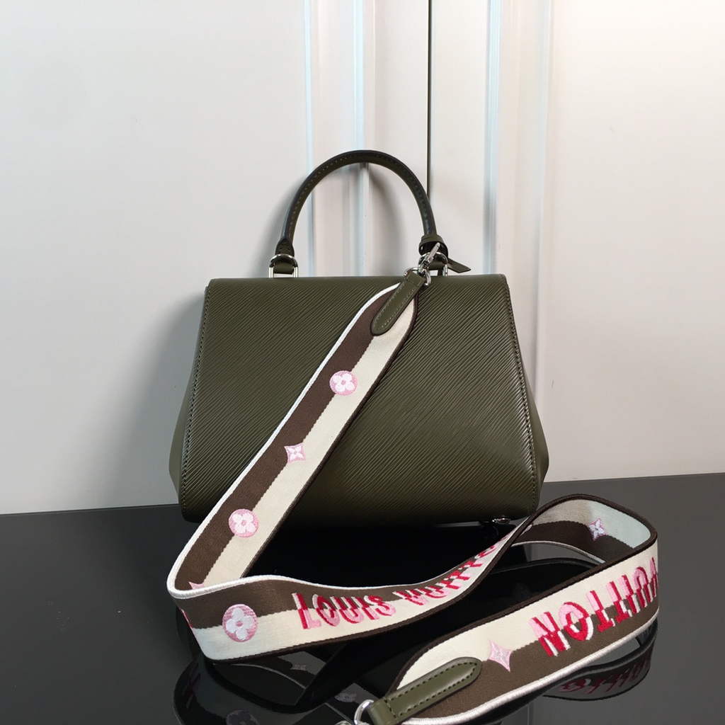 Louis Vuitton M41312 Cluny BB Bag Epi Leather Green - Default Title - View 5