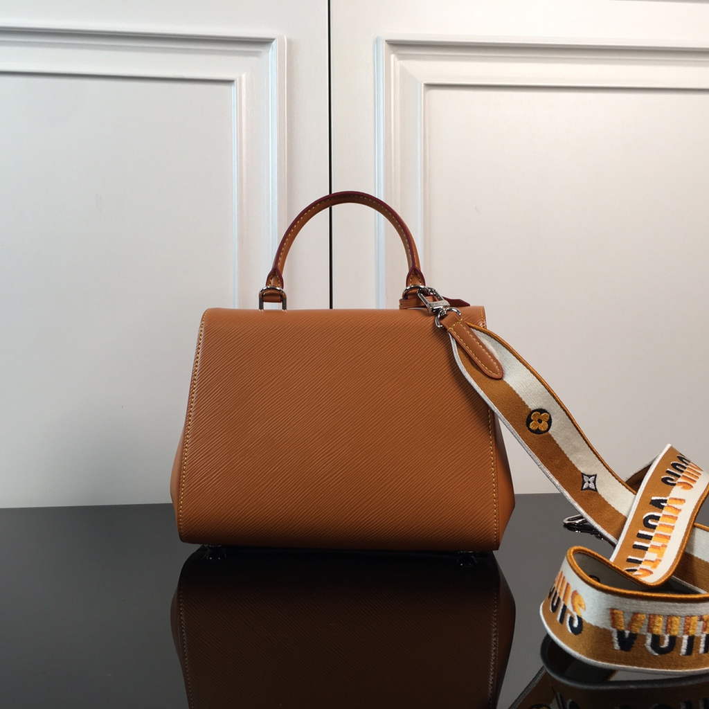 Louis Vuitton M41312 Cluny BB Bag Epi Leather Tan - Default Title - View 4