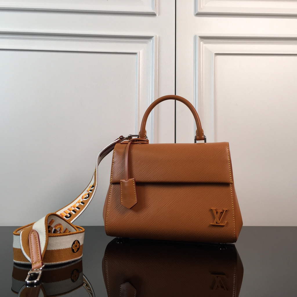 Louis Vuitton M41312 Cluny BB Bag Epi Leather Tan - Default Title - View 6