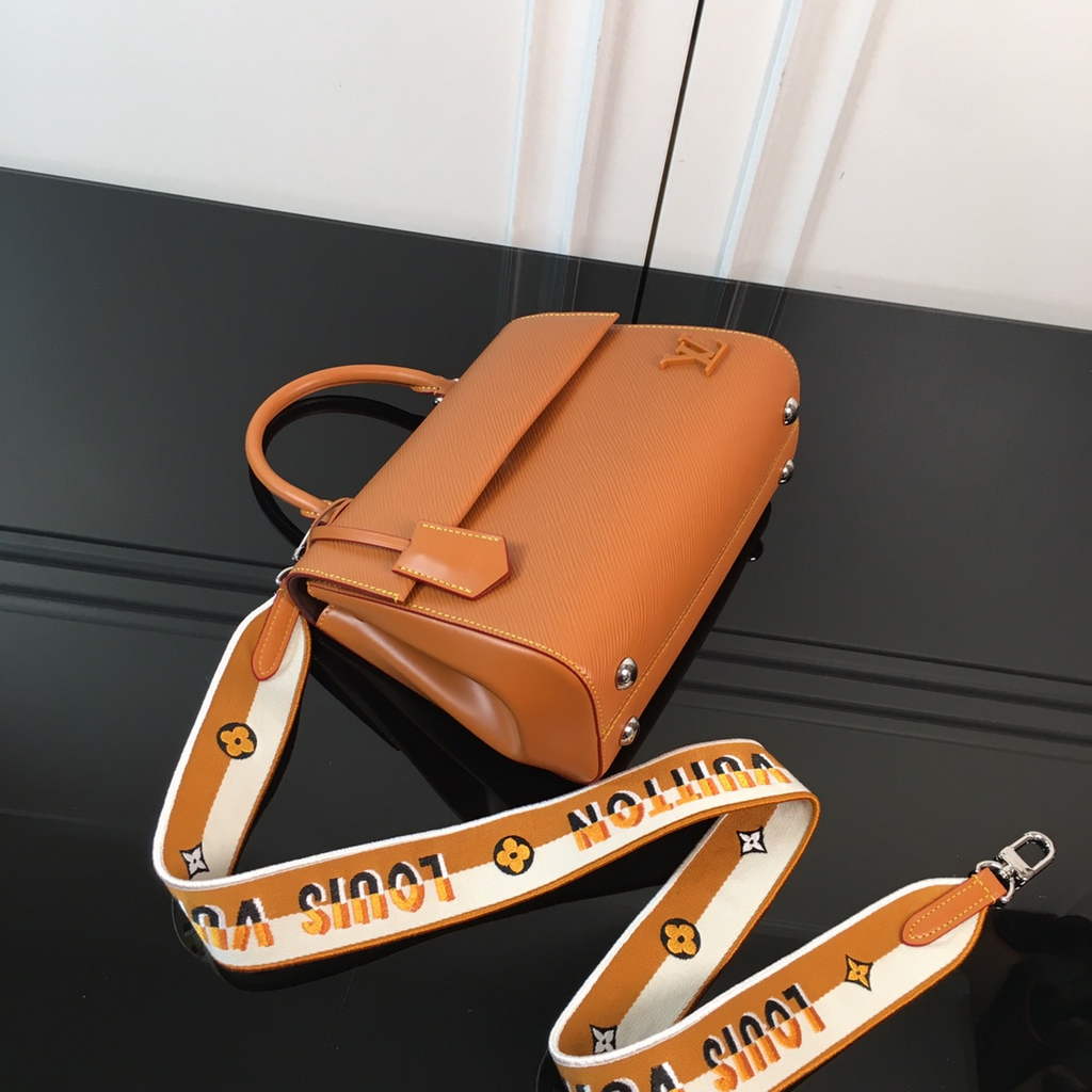 Louis Vuitton M41312 Cluny BB Bag Epi Leather Tan - Default Title - View 9