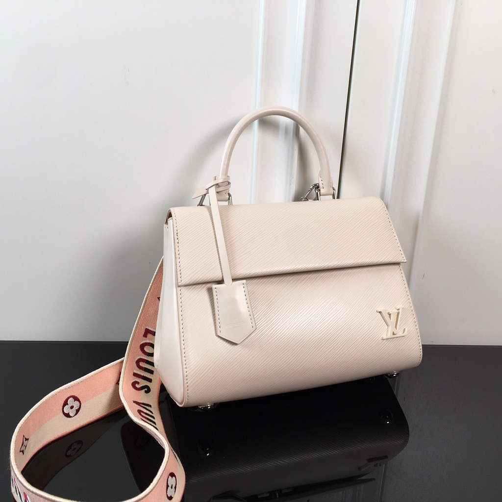 Louis Vuitton M41312 Cluny BB Bag Epi Leather White
