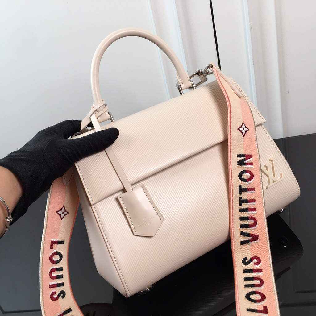 Louis Vuitton M41312 Cluny BB Bag Epi Leather White