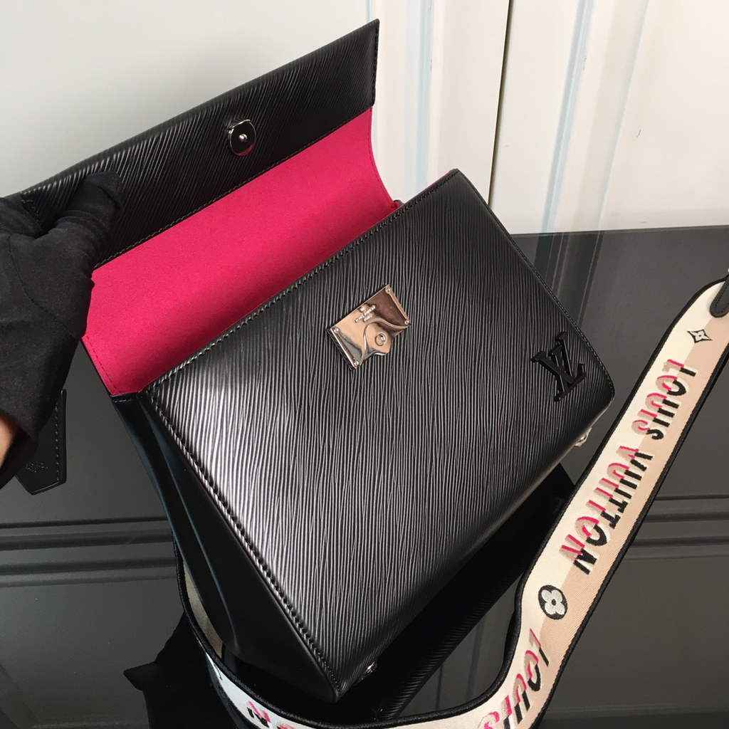 Louis Vuitton M41312 Cluny BB Bag Epi Leather Black