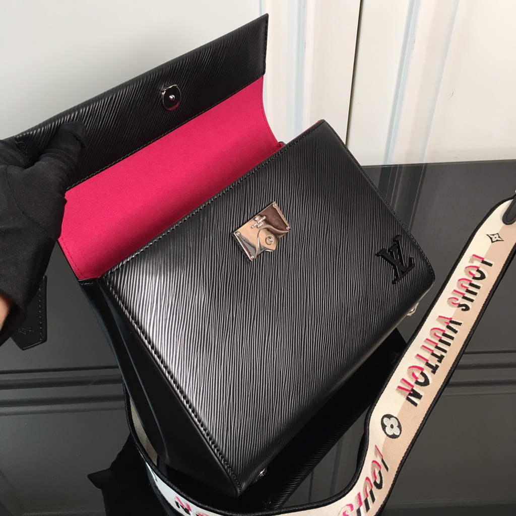 Louis Vuitton M41312 Cluny BB Bag Epi Leather Black - Default Title - View 4