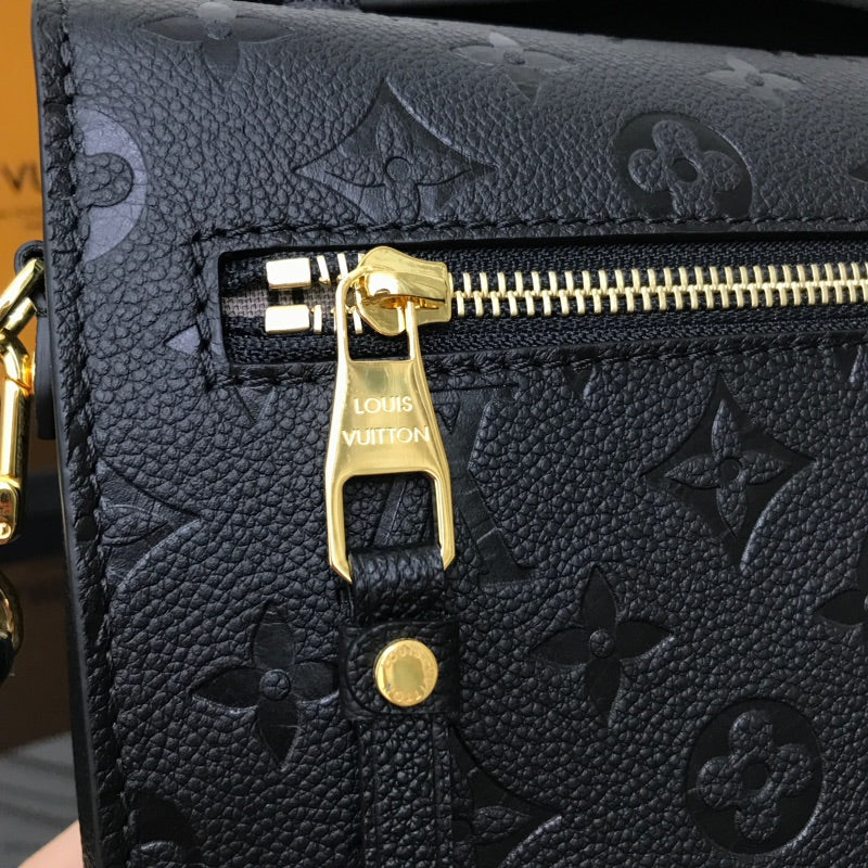 Louis Vuitton M41487 Pochette Métis Monogram Empreinte Leather - Default Title - View 7