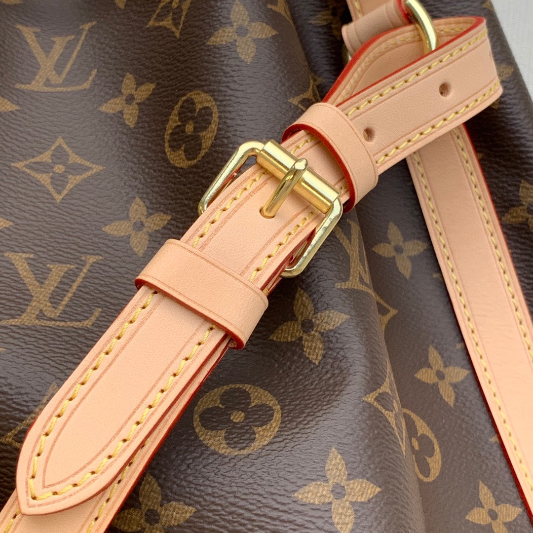 Louis Vuitton M42224 Noé Bucket Bag Monogram Canvas - 27.5 x 36 x 20 cm / Monogram Canvas - View 7