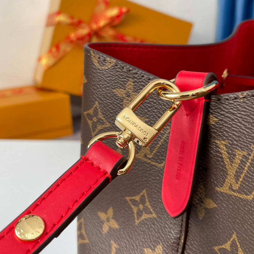 Louis Vuitton M44021 NéoNoé MM Bucket Bag Monogram Red - 26 x 26 x 17.5 cm / Red - View 6