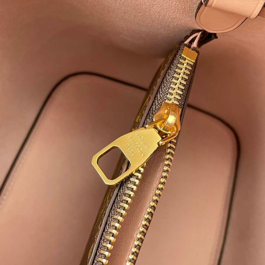 Louis Vuitton M44022 NéoNoé MM Bucket Bag Monogram Pink - 26 x 26 x 17.5 cm / Pink - View 9
