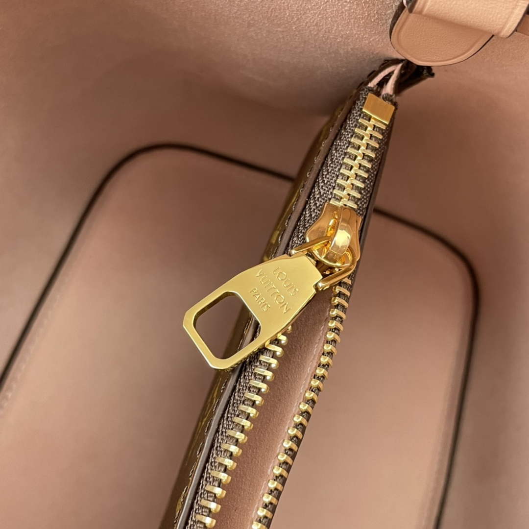 Louis Vuitton M44022 NéoNoé MM Bucket Bag Monogram Pink - 26 x 26 x 17.5 cm / Pink - View 9