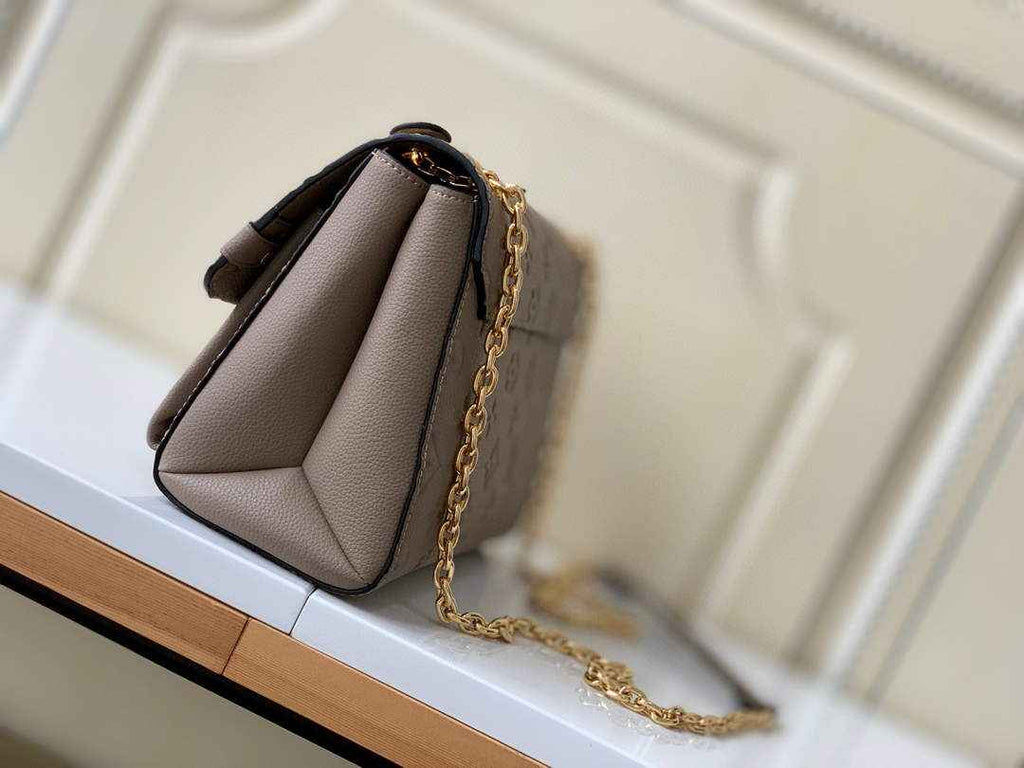 Louis Vuitton M44929 Vavin PM Monogram Empreinte Leather kakhi