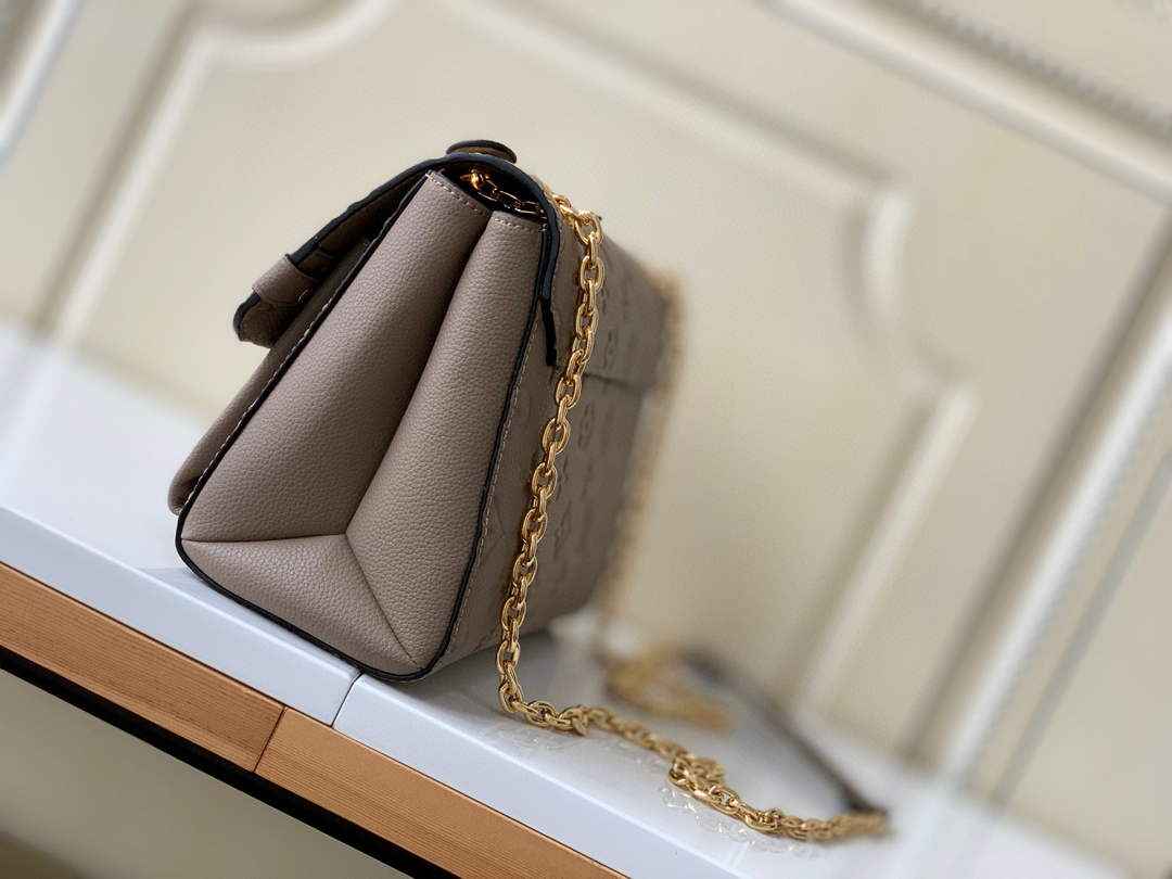 Louis Vuitton M44929 Vavin PM Monogram Empreinte Leather kakhi