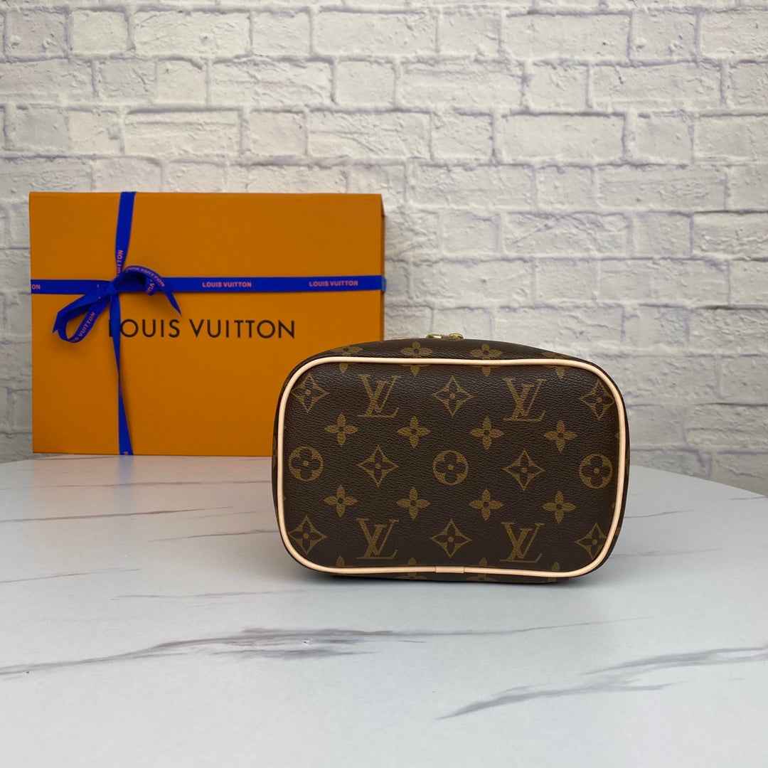 Louis Vuitton M44495 Nice Mini Toiletry Pouch Monogram Canvas