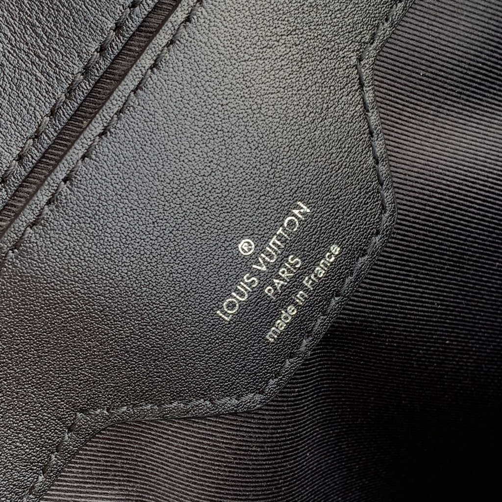 Louis Vuitton M44733 Double Flat Messenger Monogram Eclipse coated canvas