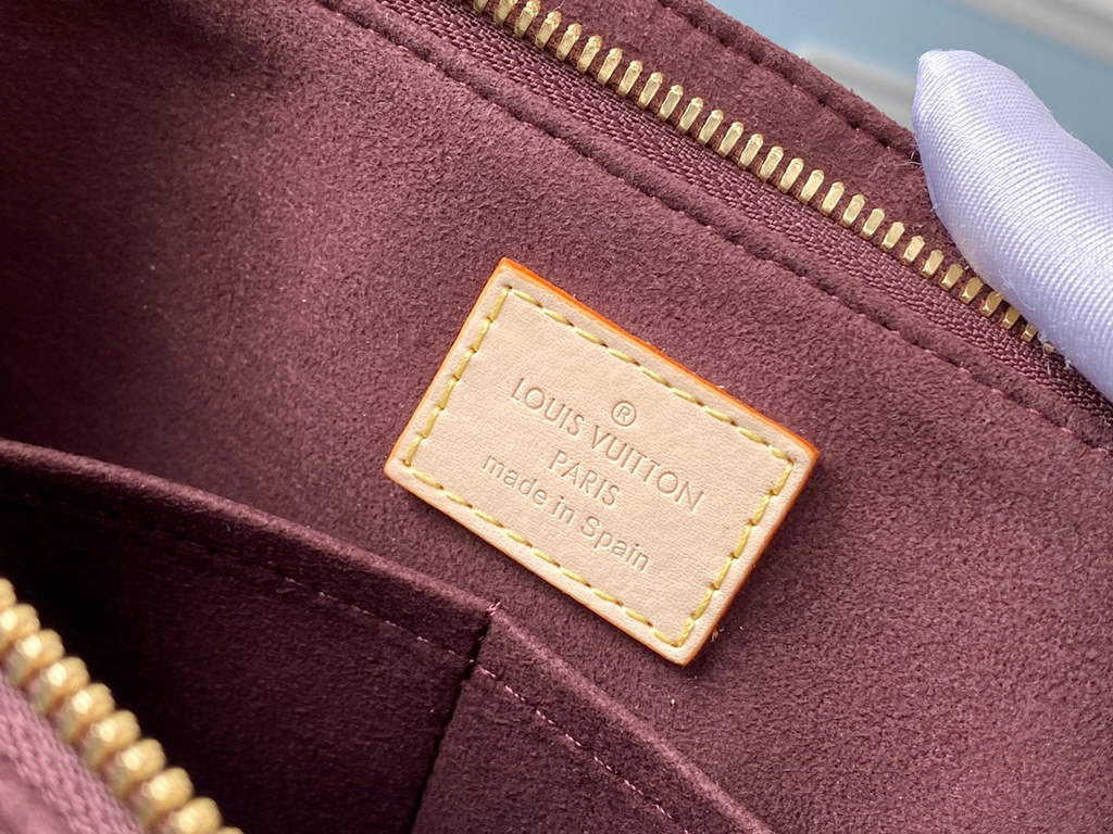 Louis Vuitton M44816 Soufflot MM Monogram Canvas - Default Title - View 9