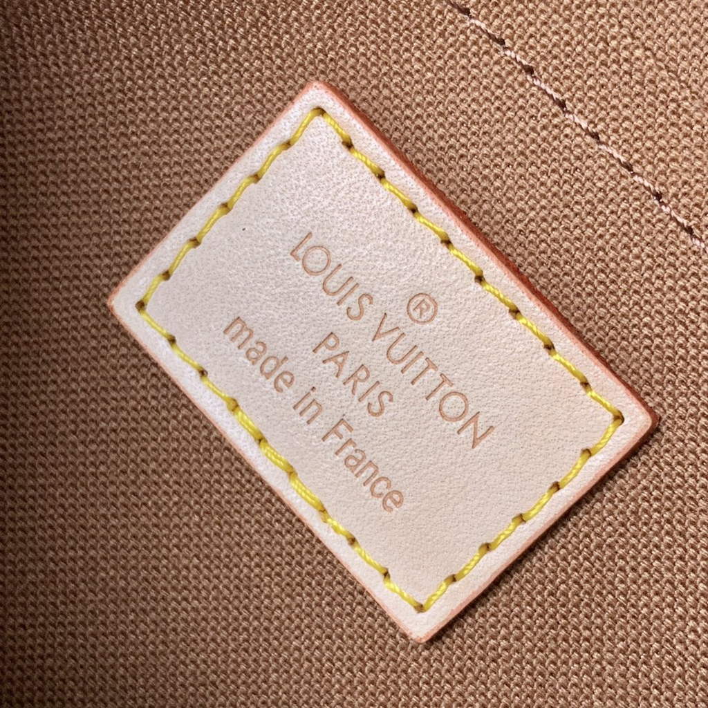 Louis Vuitton M44840 Multi Pochette Accessoires Monogram Canvas - Default Title - View 6