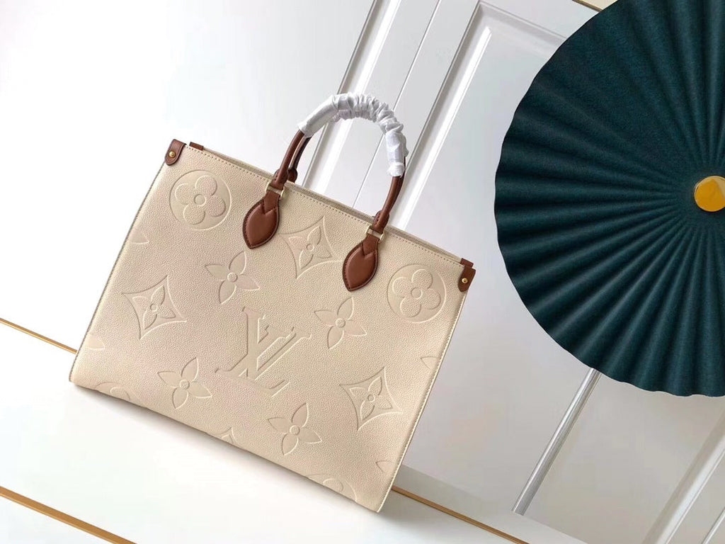 Louis Vuitton M44925 OnTheGo GM Tote Bag Leather Beige - Default Title - View 3