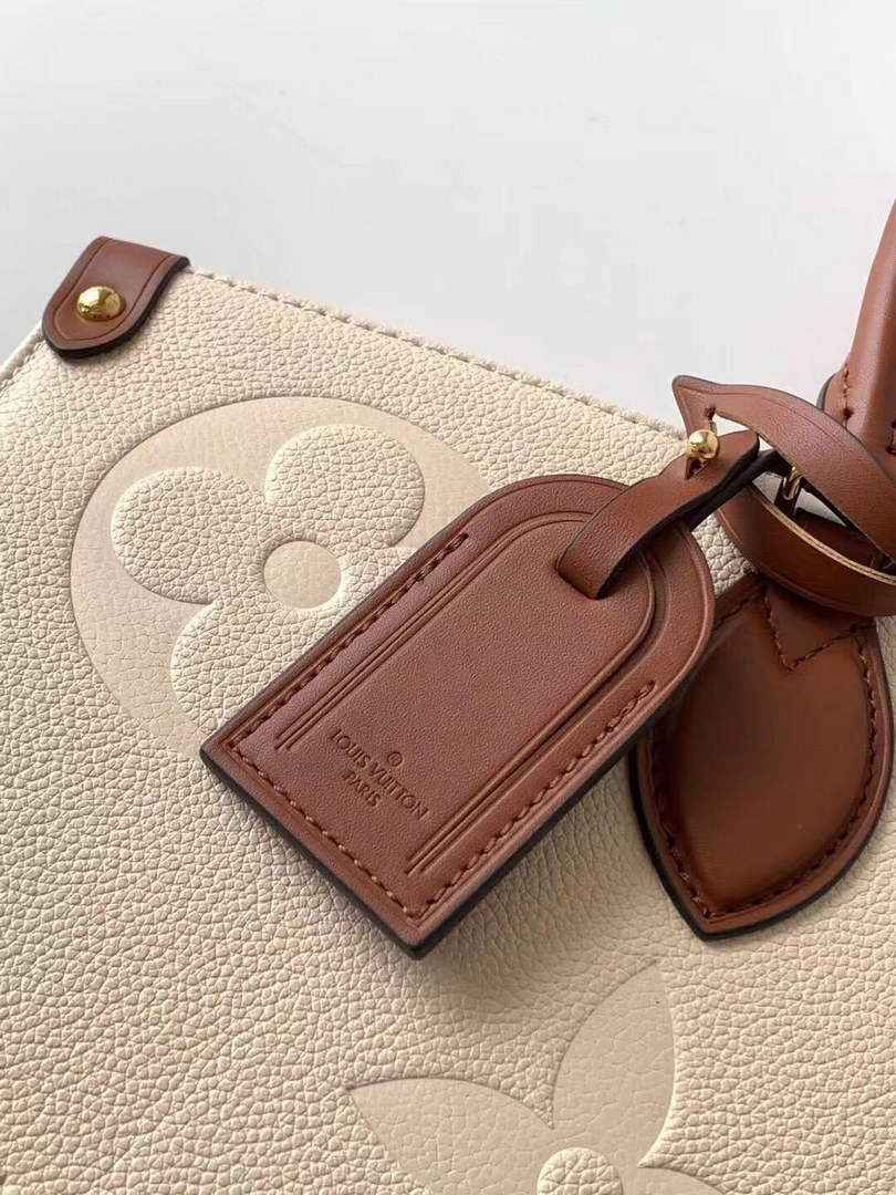 Louis Vuitton M44925 OnTheGo GM Tote Bag Leather Beige - Default Title - View 4