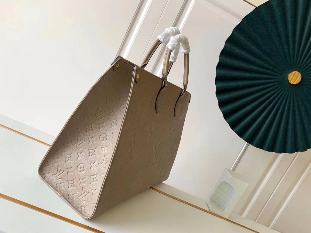 Louis Vuitton M44925 OnTheGo GM Tote Bag Leather Gray - Default Title - View 2