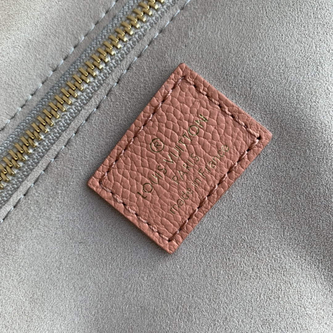 Louis Vuitton M45686 Neverfull MM Tote Bag Pink