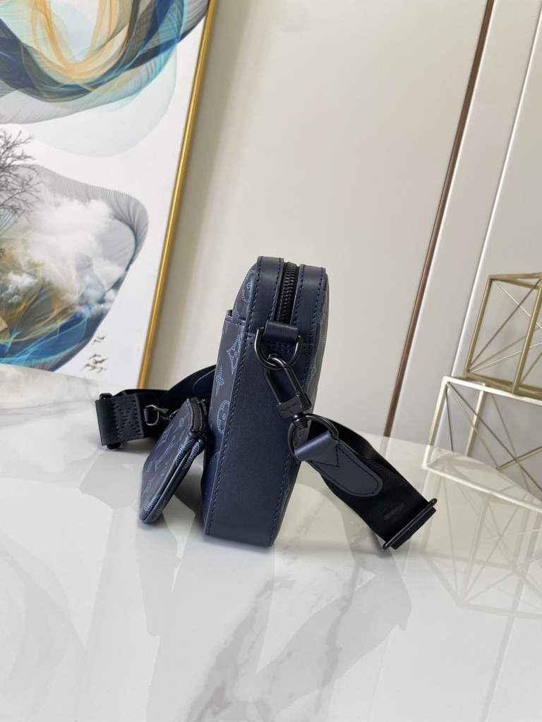 Louis Vuitton M45730 Duo Messenger Monogram Shadow Leather Navy