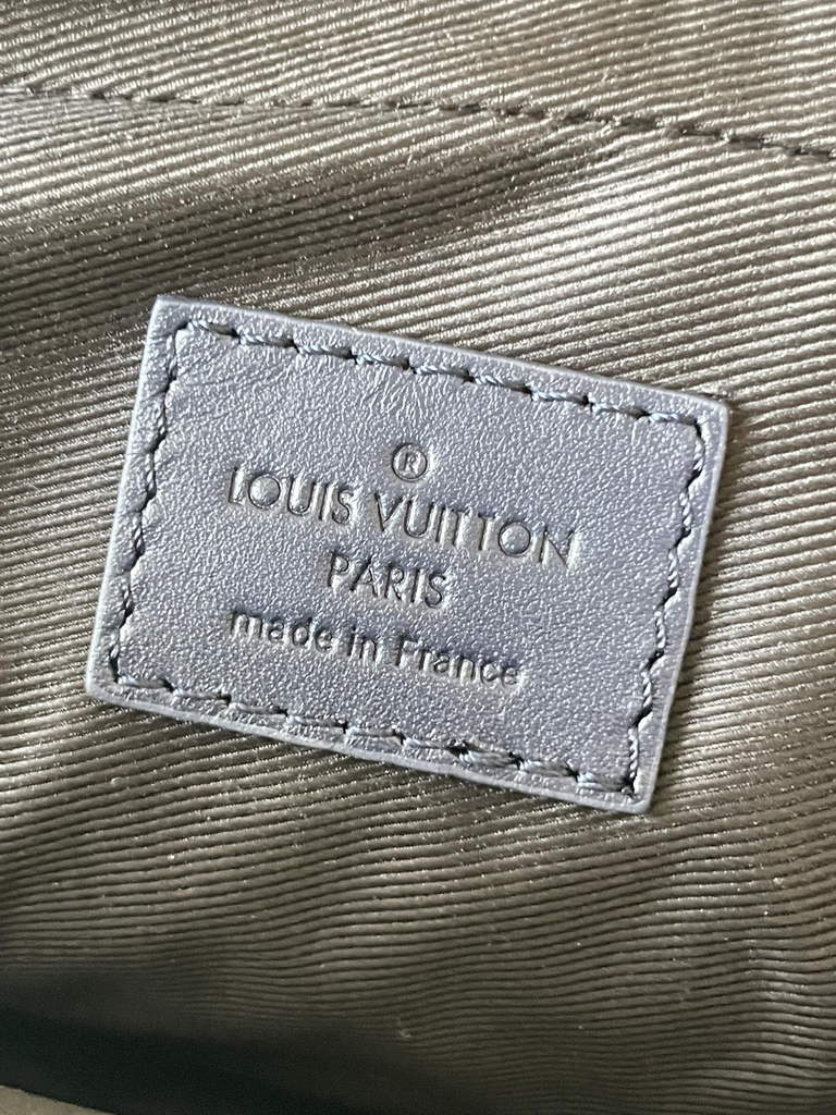 Louis Vuitton M45730 Duo Messenger Monogram Shadow Leather Navy