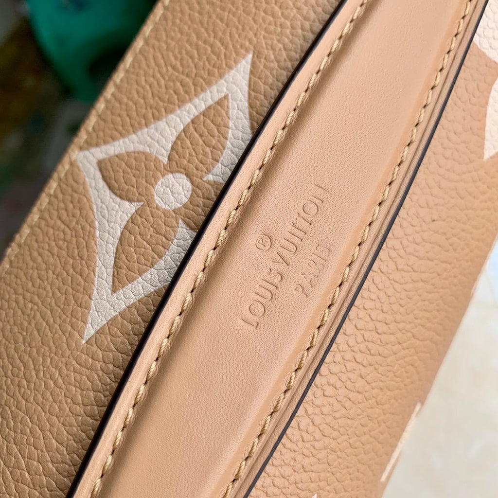 Louis Vuitton M45809 Pochette Métis Bicolor Monogram Leather - Default Title - View 8