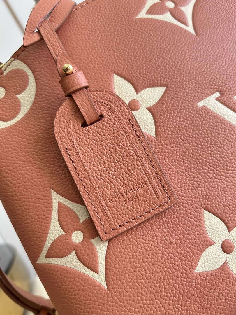 Louis Vuitton M45811 Grand Palais tote bag Pink - 34 x 24 x 15 cm / Pink - View 3
