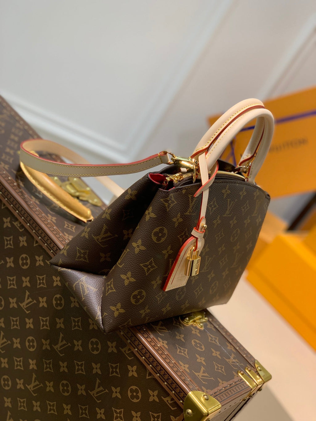 Louis Vuitton M45900 Petit Palais tote bag Monogram Canvas - 29 x 18 x 12.5 cm / Monogram Canvas - View 3