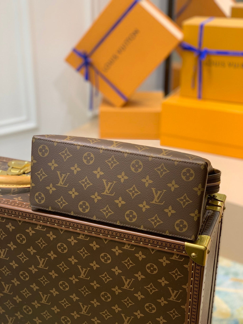 Louis Vuitton M45900 Petit Palais tote bag Monogram Canvas - 29 x 18 x 12.5 cm / Monogram Canvas - View 4