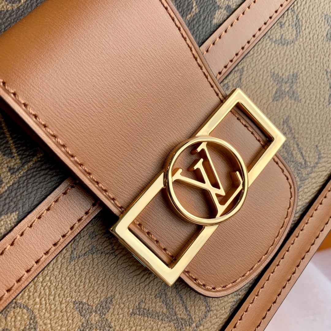 Louis Vuitton M45958 Dauphine MM Shoulder bag monogram