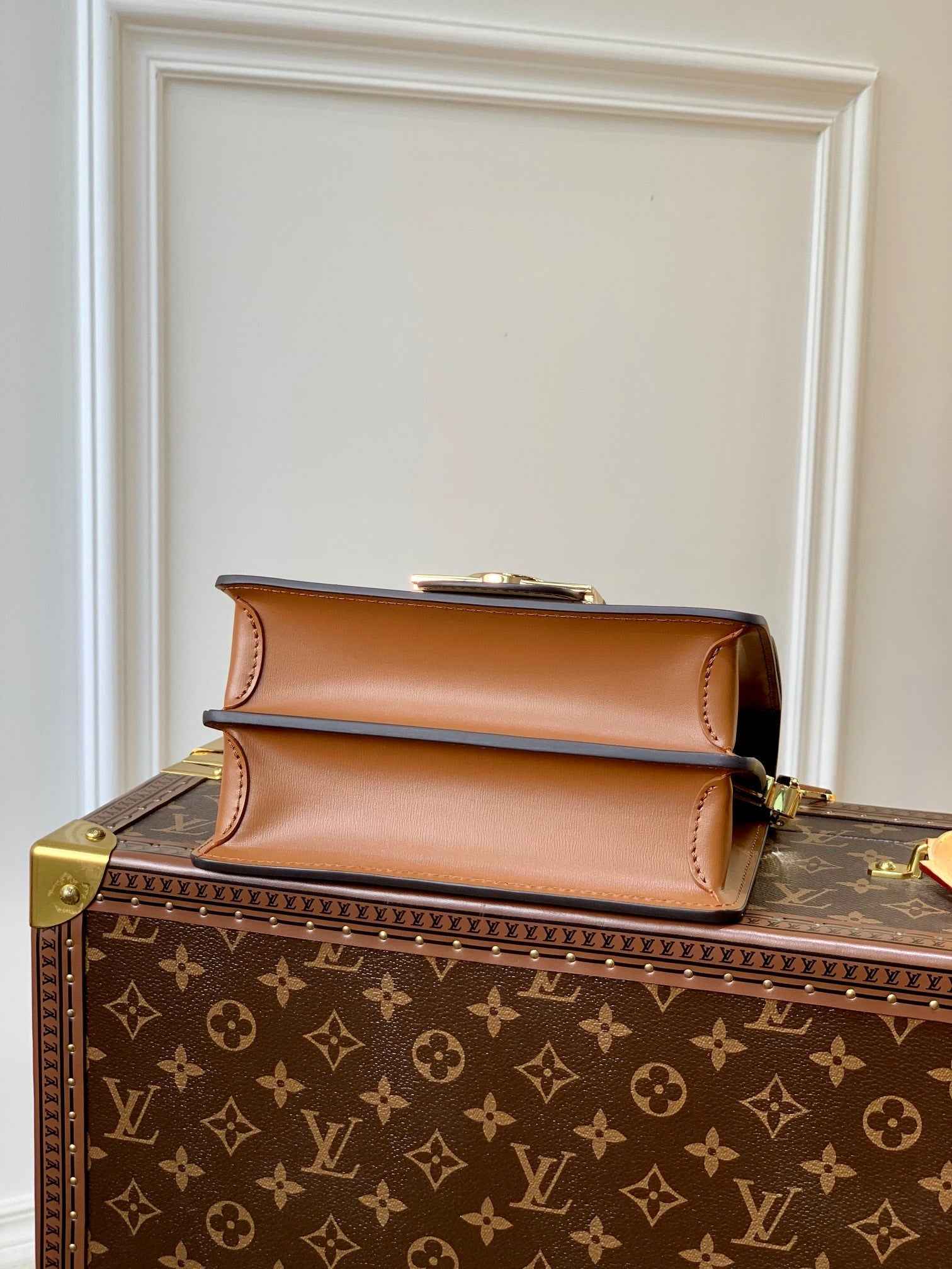 Louis Vuitton M45959 Mini Dauphine Shoulder bag monogram