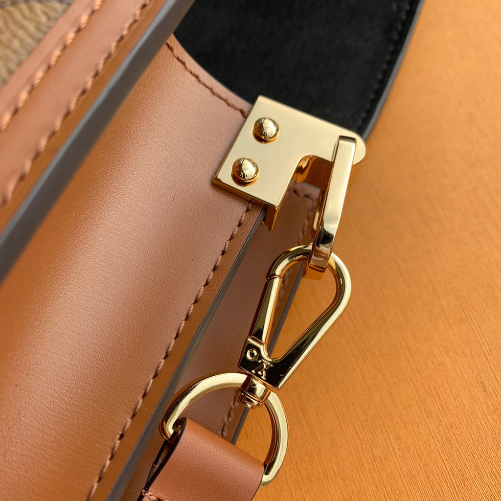 Louis Vuitton M45959 Mini Dauphine Shoulder bag monogram - 20 x 15 x 9 cm / monogram / Cowhide-leather trim - View 6