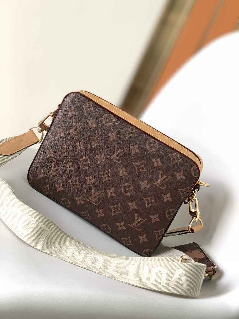 Louis Vuitton M45965 Trio Messenger Monogram Canvas